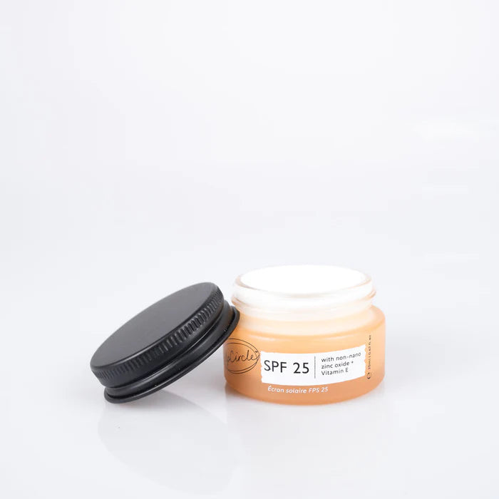 Cremă solară minerală SPF 25, Mini, Zero-Waste, 20 ml - UpCircle UK