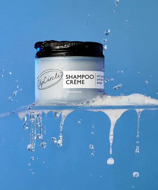 Șampon cremă cu extract de fructe de pădure roz, Vegan, Zero-Waste, UpCircle UK